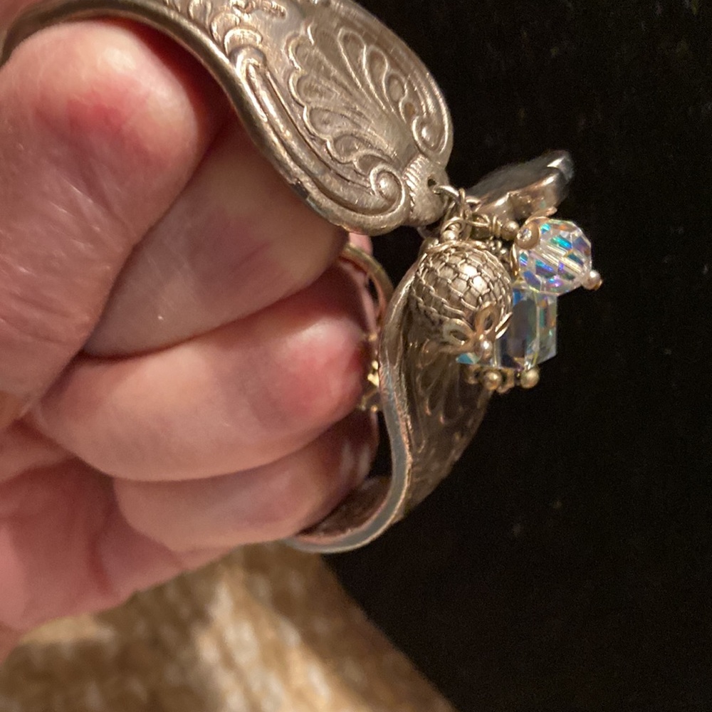 Vintage Silver tone Bracelet with Crystal Accents - Picture 6 of 7